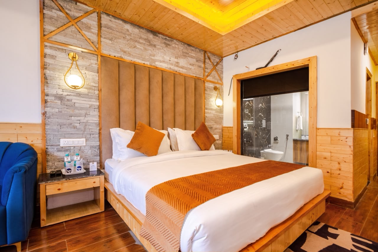 Hotel River Pine room detail
