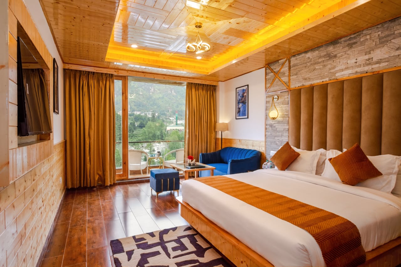 Hotel River Pine room in Manali
