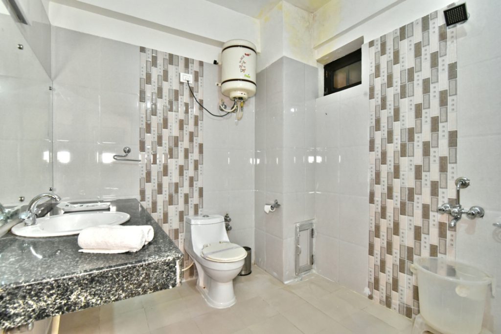 Hotel Satyam International room detail